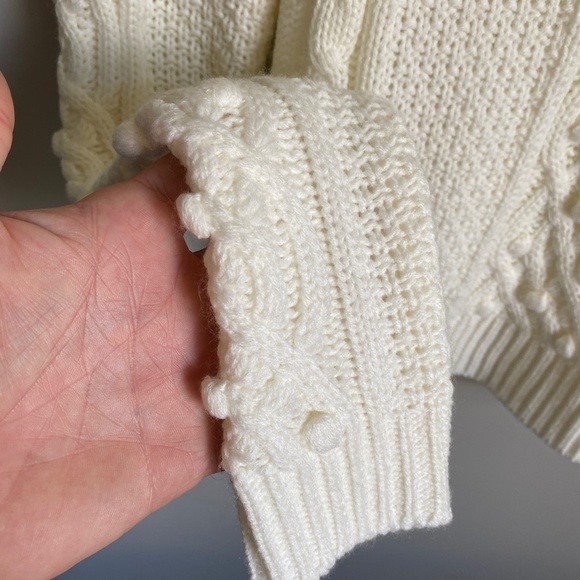 Love‎ by Design Women's Cable Knit Cream Crop Sweater Size Medium - Picture 4 of 12